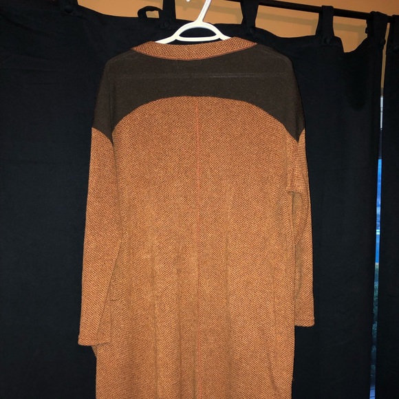 the brand “preloved” long sweater - Picture 2 of 4